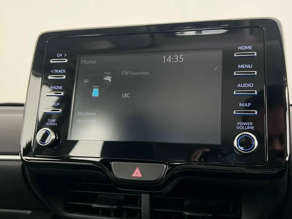 2022-toyota-yaris-15-vvt-i-icon-big-21