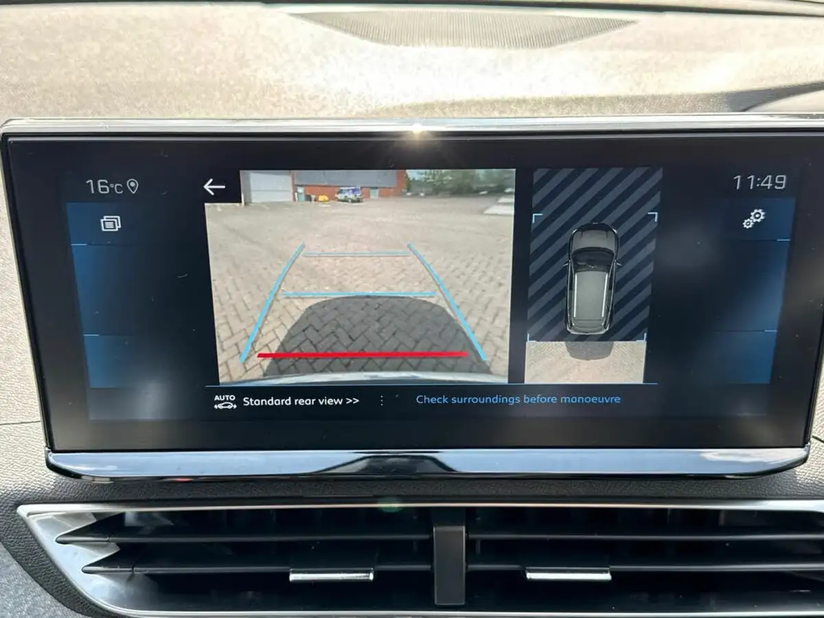 2021-peugeot-3008-suv-12-puretech-allure-premium-big-22