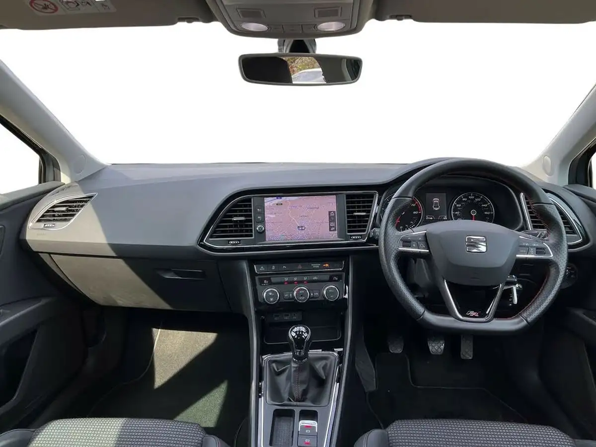 2020-seat-leon-15-tsi-evo-fr-130ps-hatchback-big-5