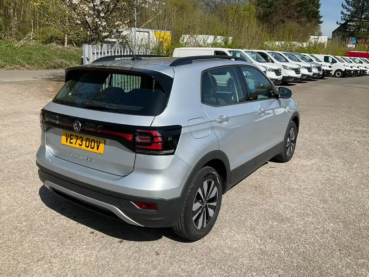 2024-volkswagen-t-cross-10-tsi-move-110ps-dsg-big-7