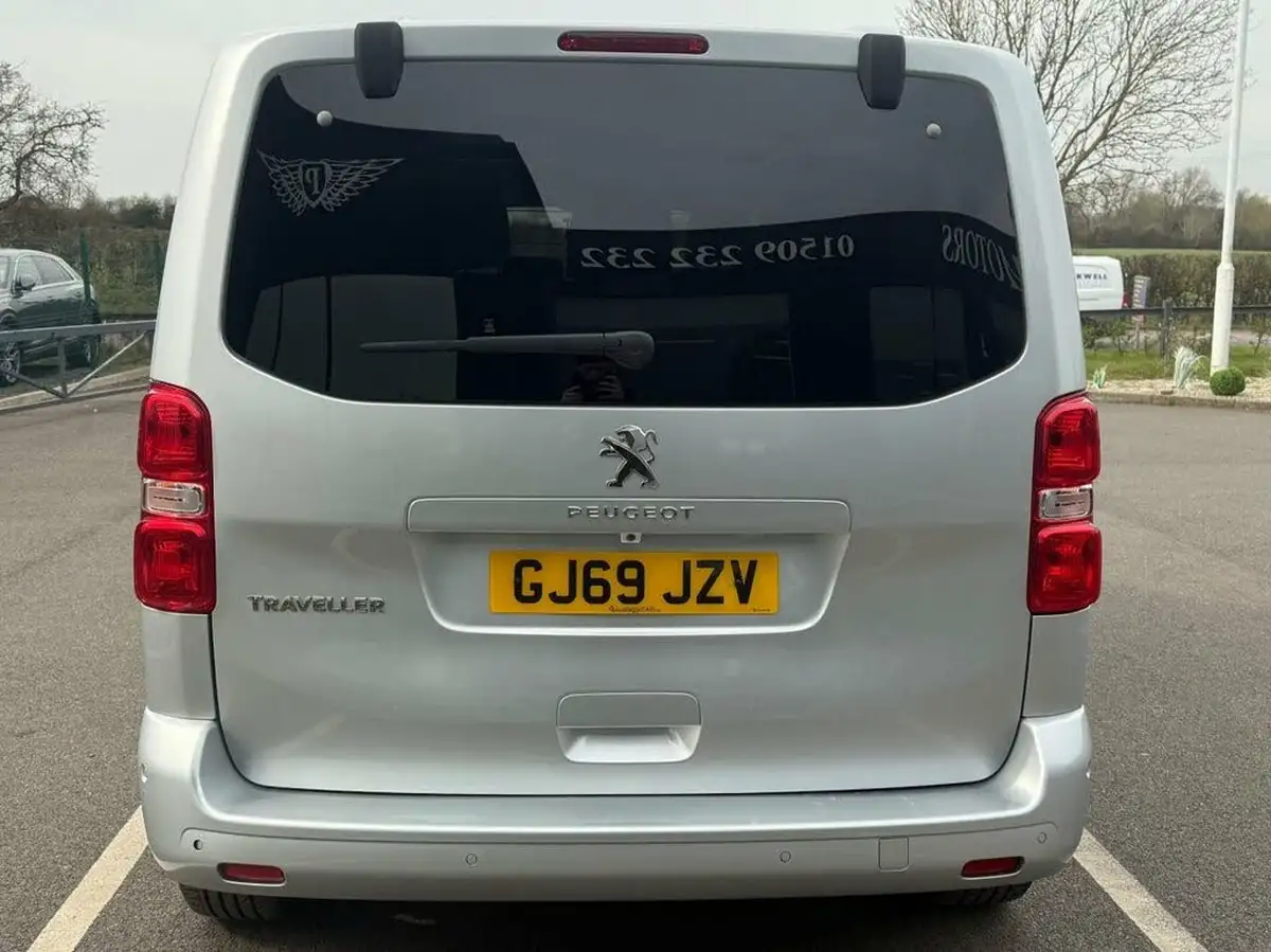 2019-peugeot-traveller-20-bluehdi-allure-20-bluehdi-150ps-standardss-big-6