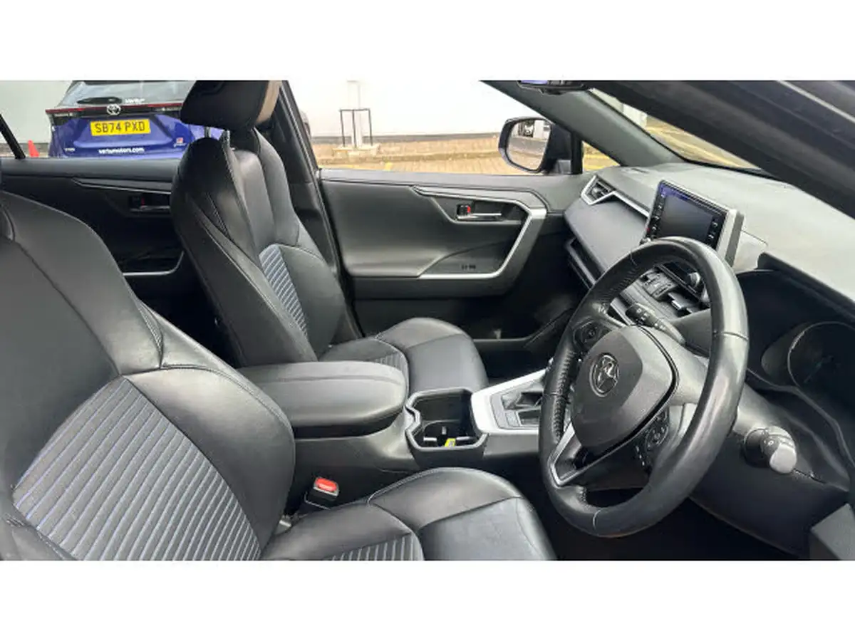 2022-toyota-rav4-25-vvt-i-dynamic-215bhp-big-10