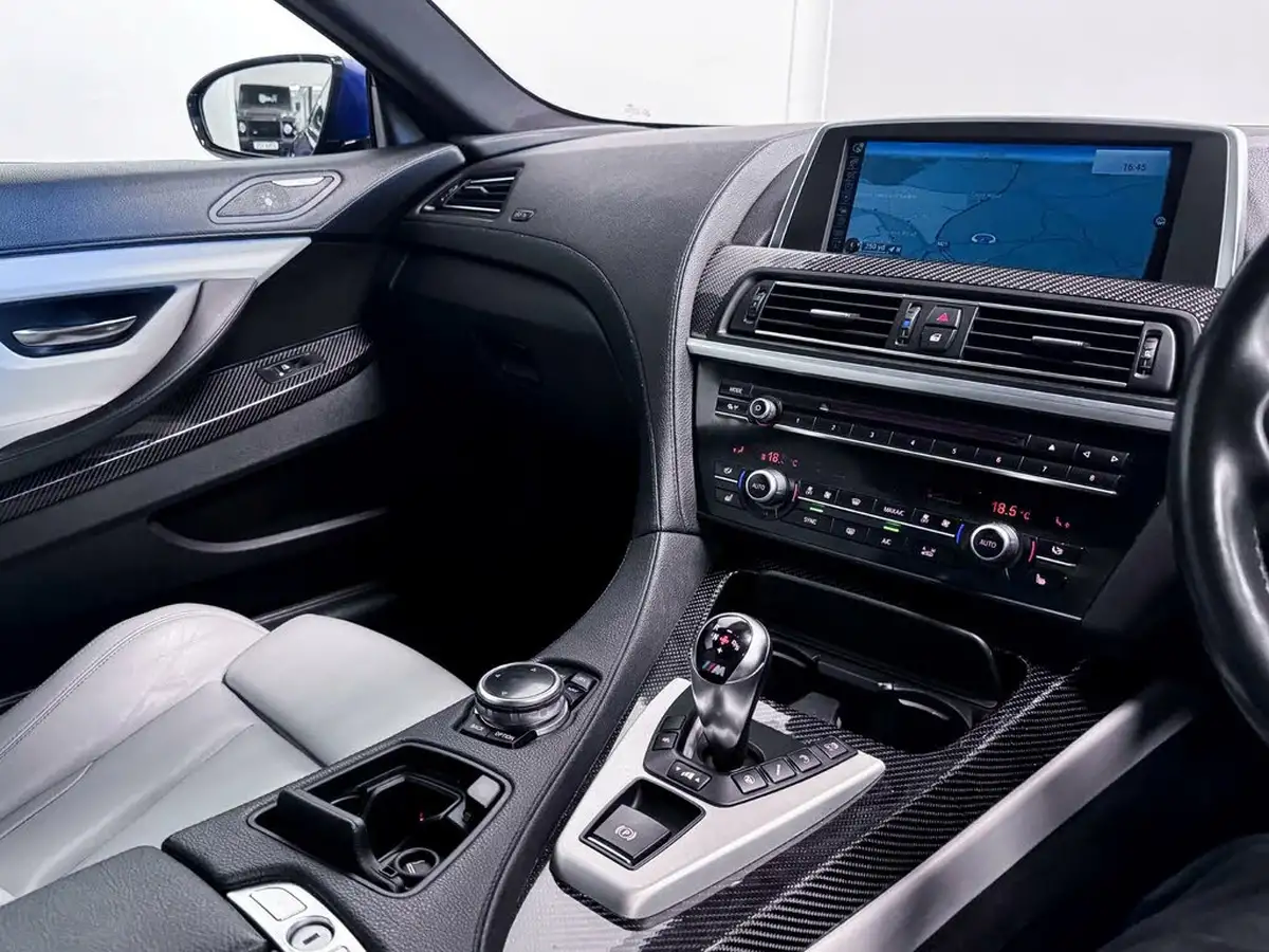 2014-bmw-6-series-44-m6-coupe-2d-big-21