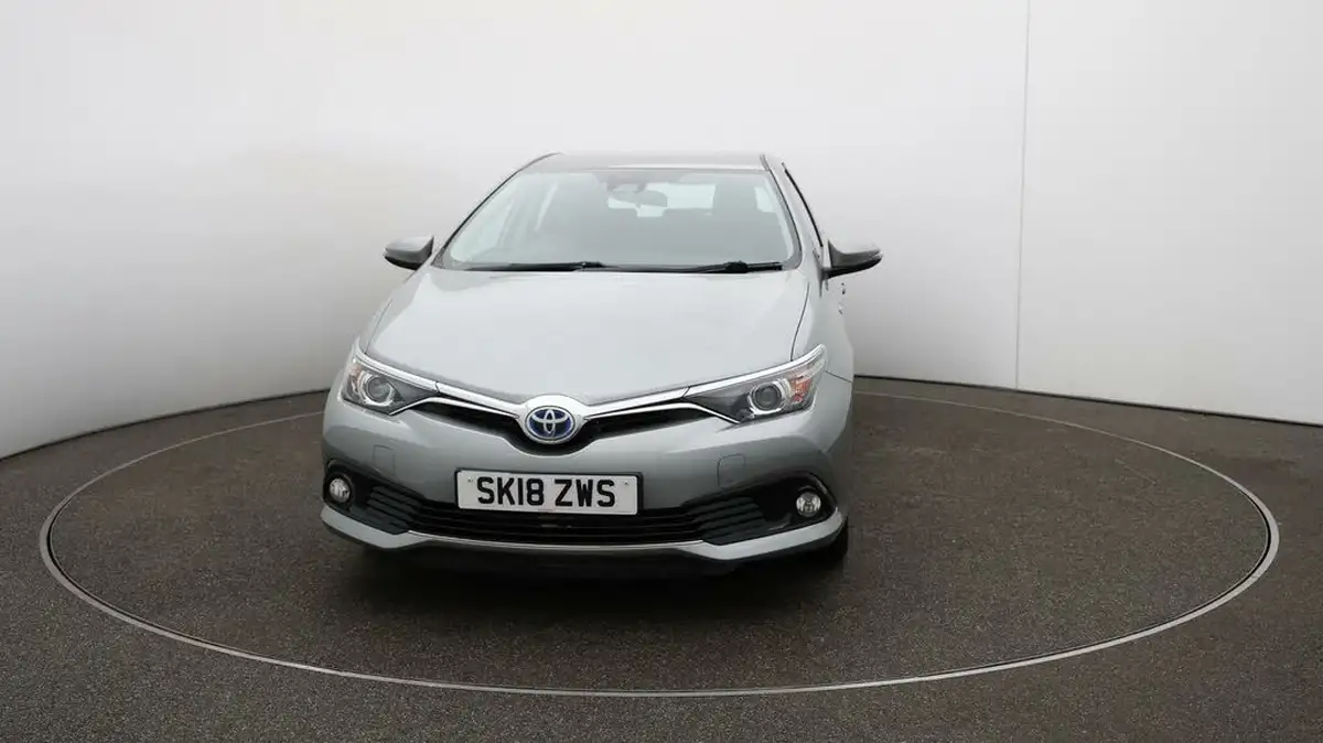 2018-toyota-auris-18-vvt-i-hsd-icon-tech-hatchback-big-30