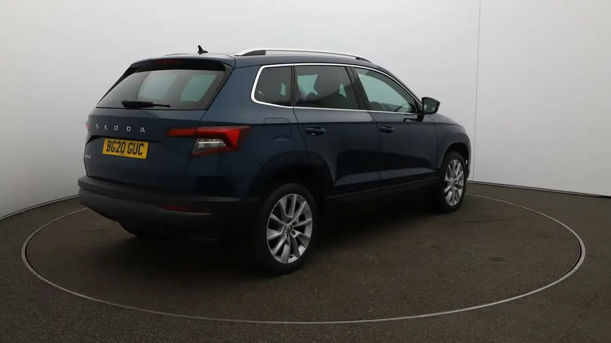 2020-skoda-karoq-15-tsi-se-l-dsg-big-7