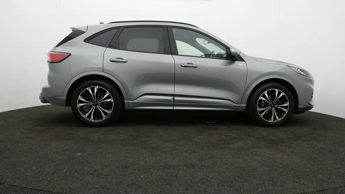 2023-ford-kuga-25t-st-line-x-edition-190ps-fhev-big-37