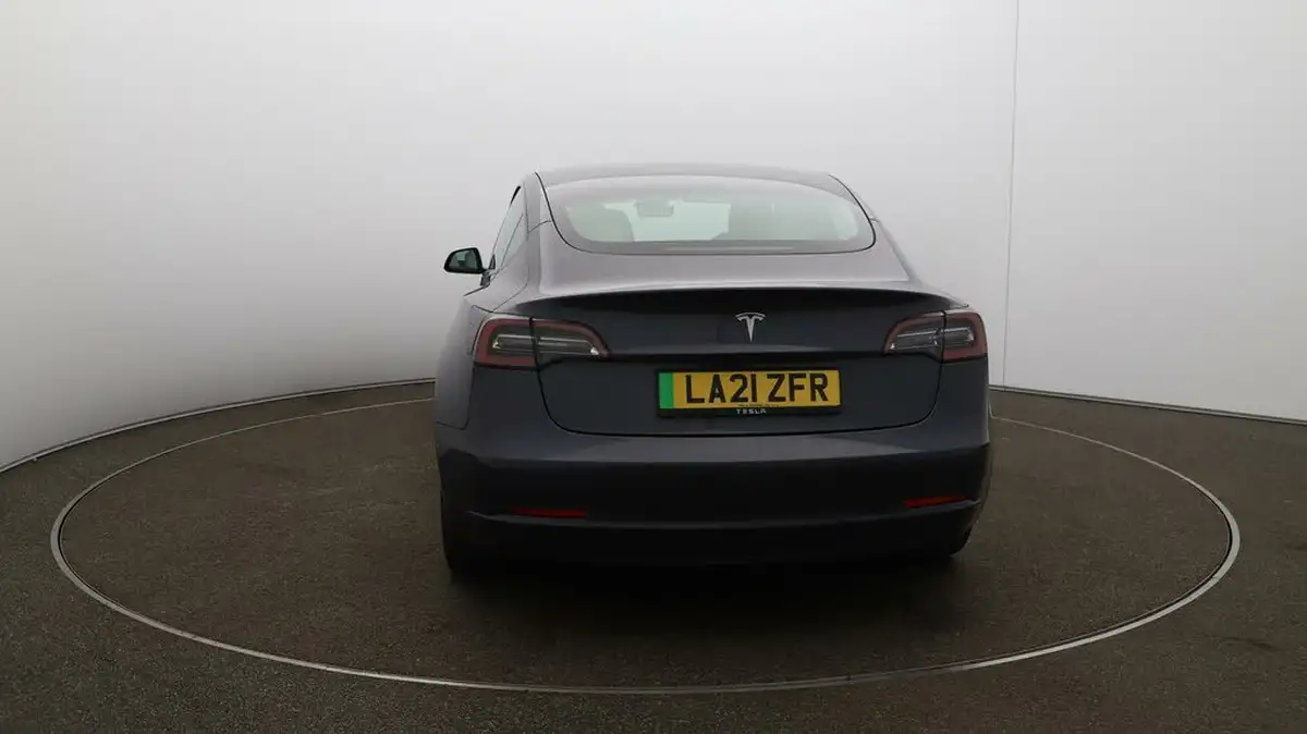 2021-tesla-model-3-e-standard-plus-big-49