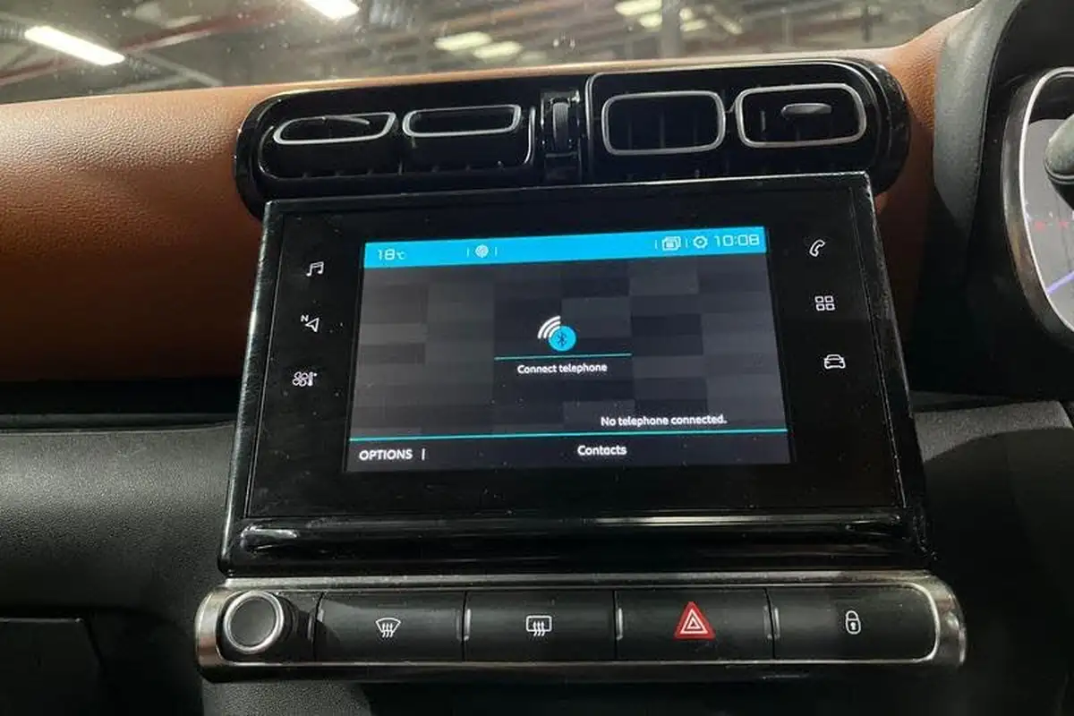 2018-citroen-c3-aircross-12-puretech-flair-110ps-ss-big-32