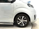 2019-toyota-proace-20d-design-medium-120hpeu6-panel-small-11