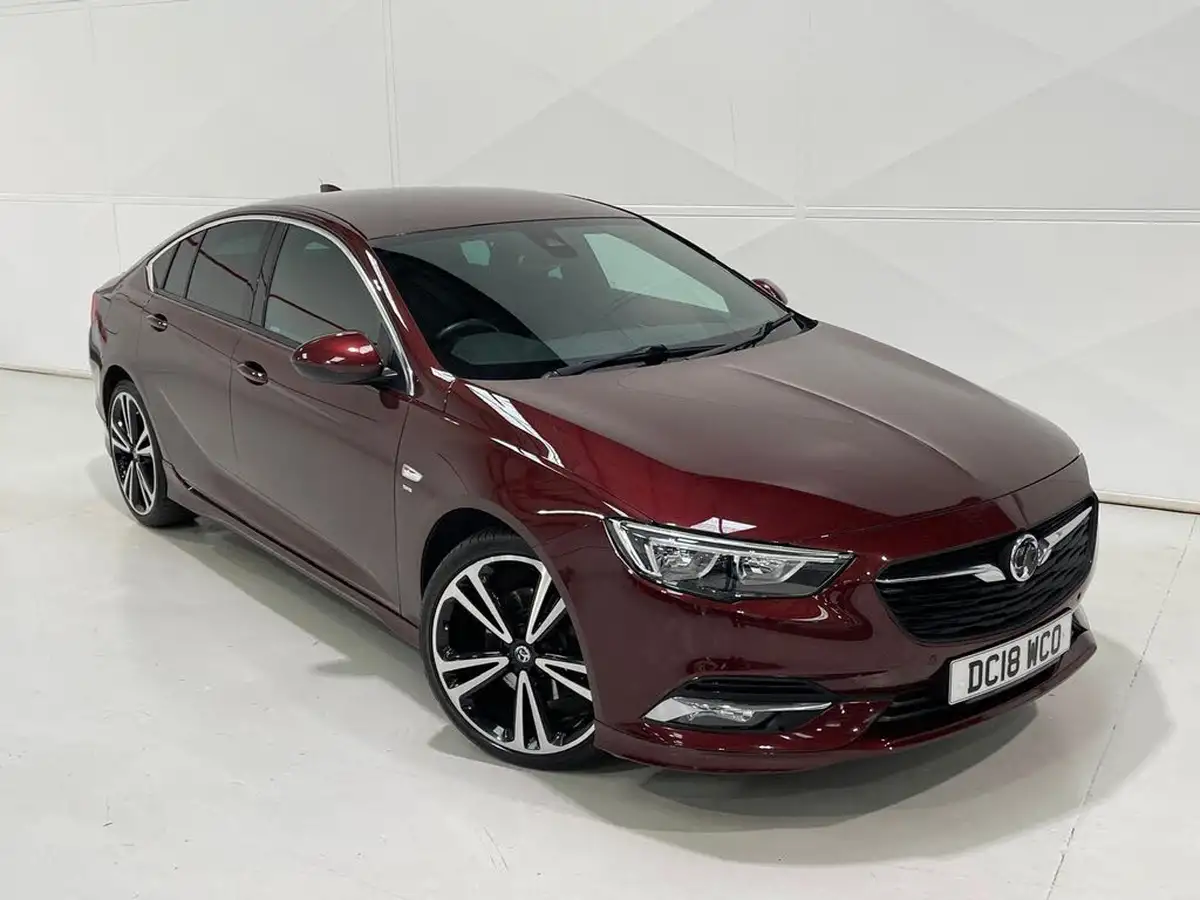 2018-vauxhall-insignia-grand-sport-20td-sri-vx-line-nav-big-30