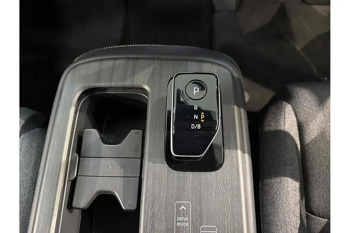 2024-nissan-ariya-e-engage-178kw-22kw-charger-big-28