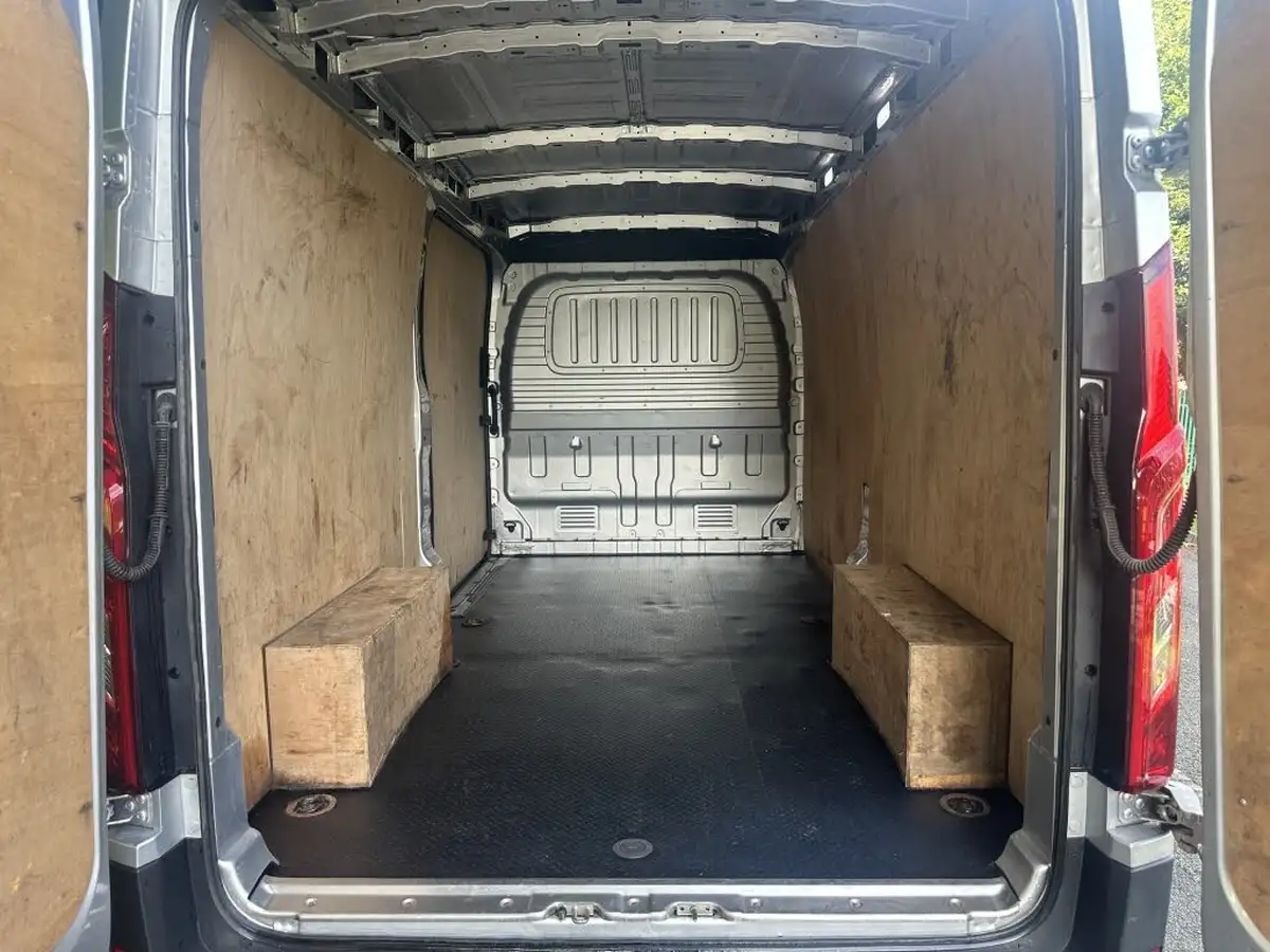 2023-maxus-deliver-9-20tdi-l3h2-lux-big-7