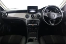 2019-mercedes-benz-gla-class-16-gla-180-urban-edition-ss-7g-dct-small-12