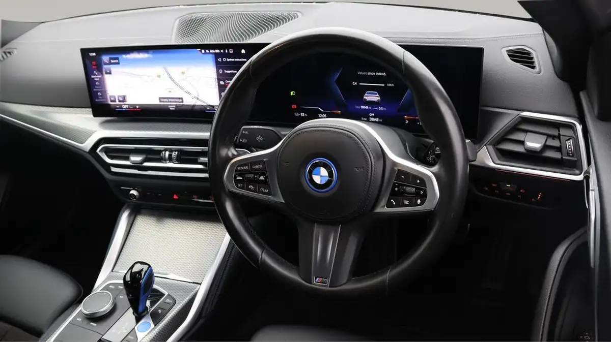 2022-bmw-i4-e-edrive40-m-sport-big-9