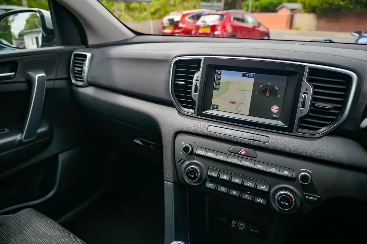 2018-kia-sportage-16-gdi-2-big-23