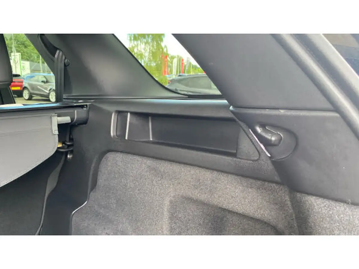 2023-land-rover-discovery-sport-20-d165-urban-edition-big-27