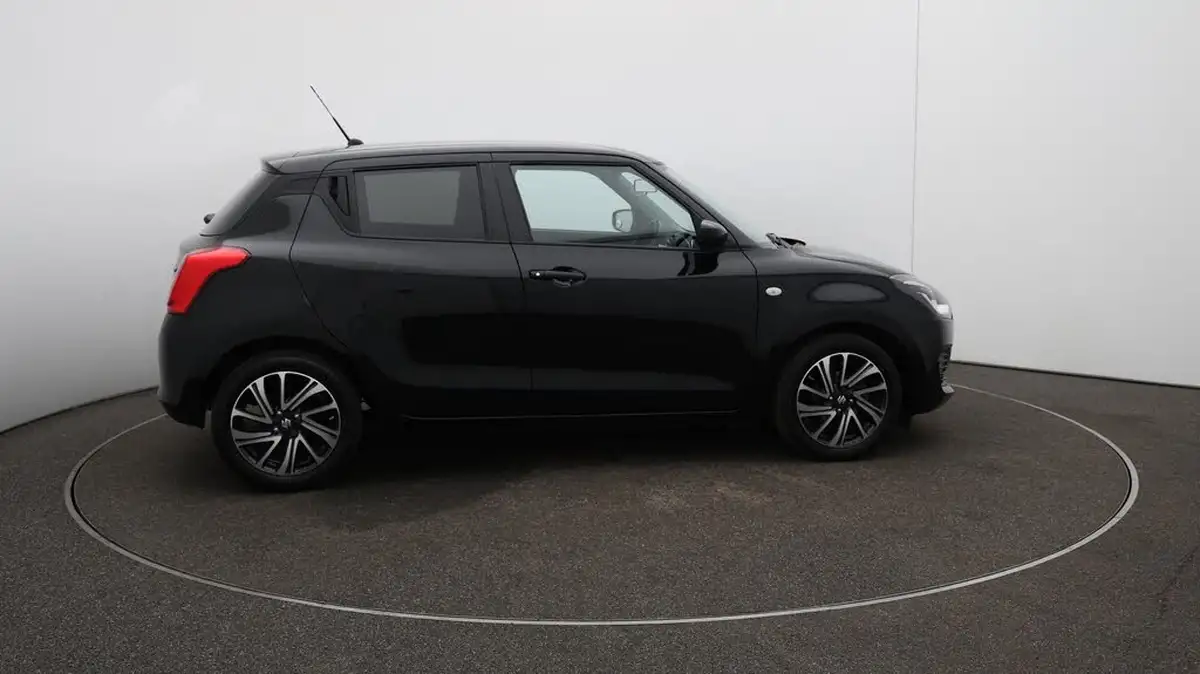 2024-suzuki-swift-12-dualjet-sz-l-big-50