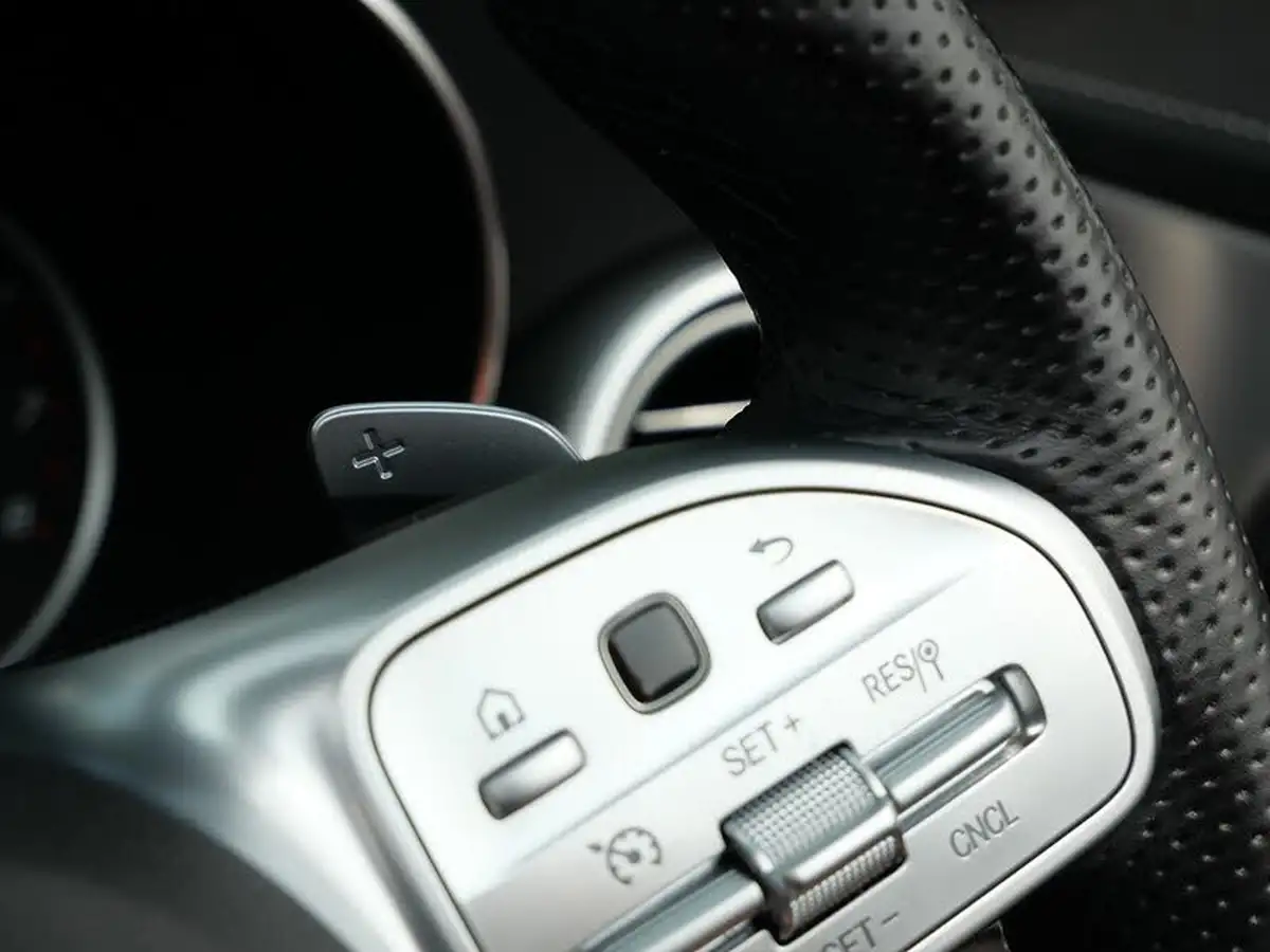 2021-mercedes-benz-c-class-15-c200-amg-line-edition-eq-boost-cabriolet-2d-big-26