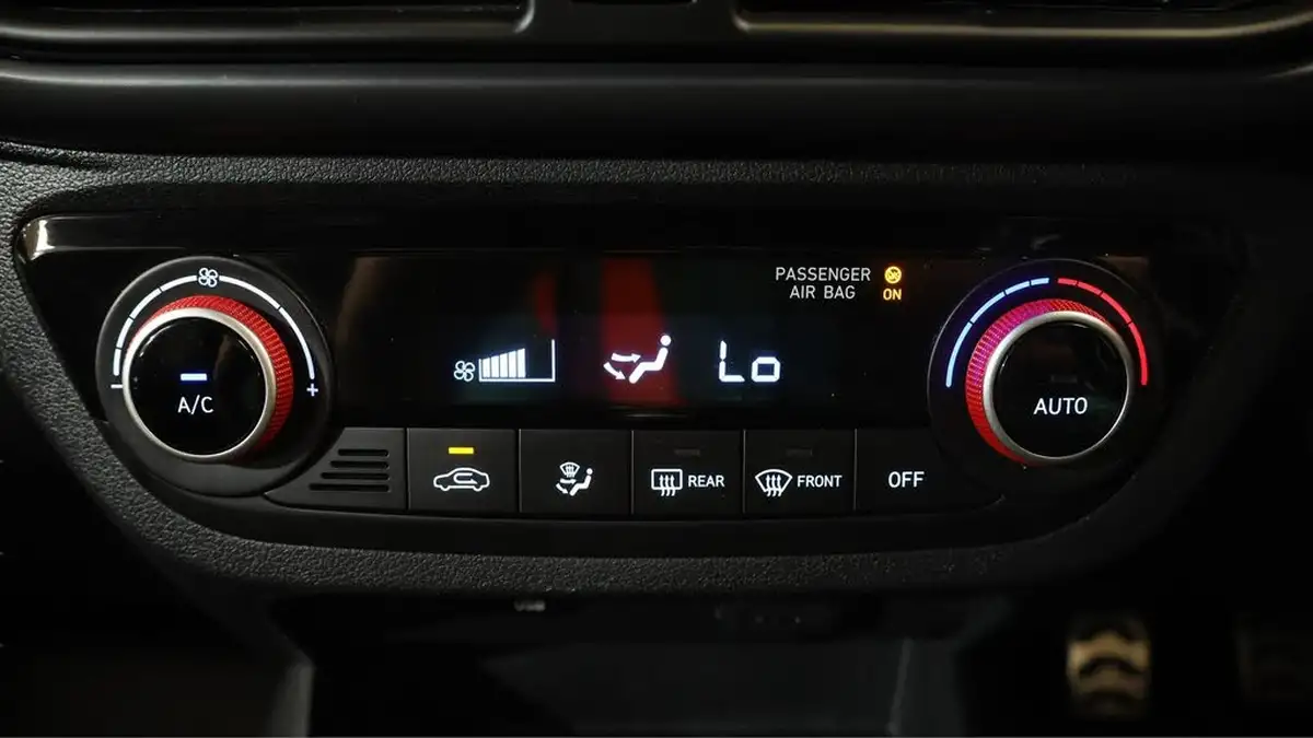 2023-hyundai-i10-10-t-gdi-n-line-big-12