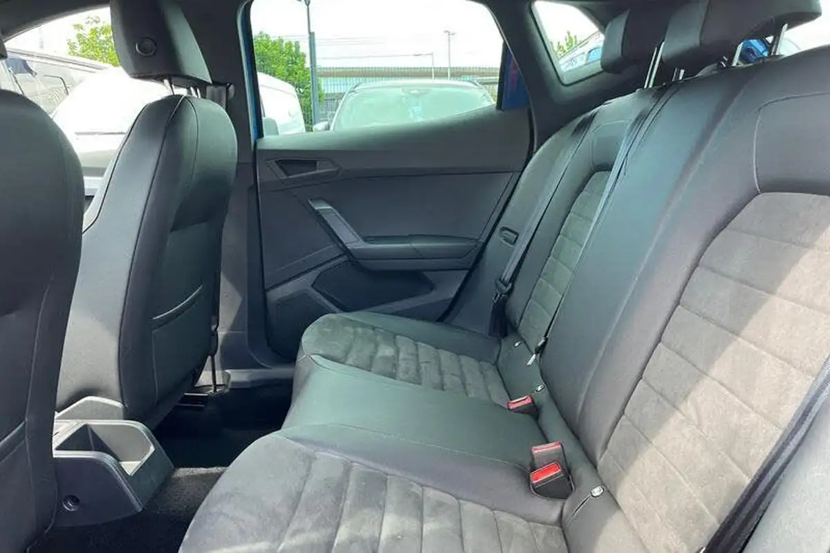 2023-seat-ibiza-10-tsi-fr-sport-110ps-big-19