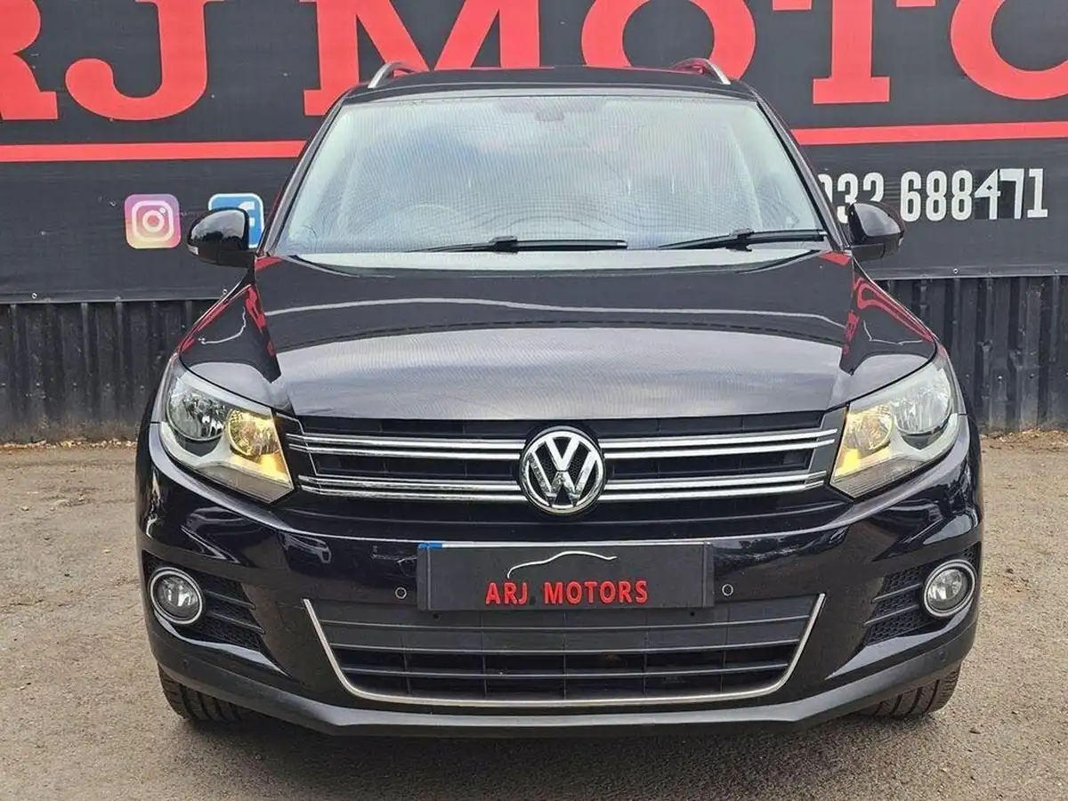 2015-volkswagen-tiguan-20tdi-match-150ps-4wd-bmt-dsg-big-4
