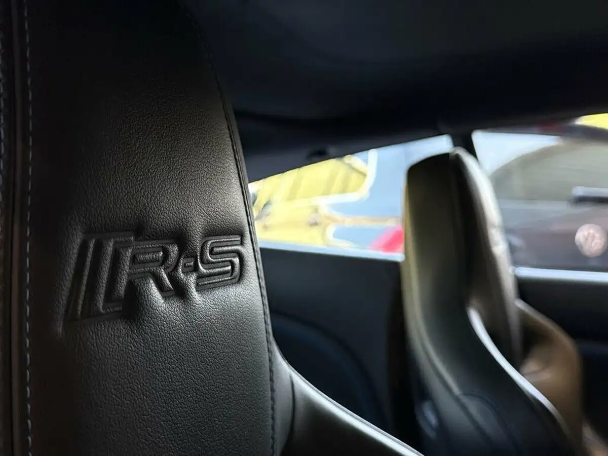 2011-jaguar-xkr-s-50-v8-542bhp-coupe-auto-big-55
