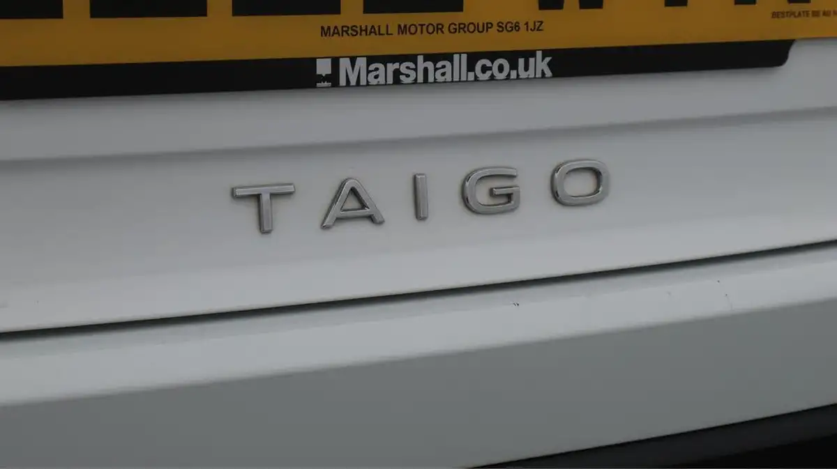 2022-volkswagen-taigo-10-tsi-life-95ps-big-21