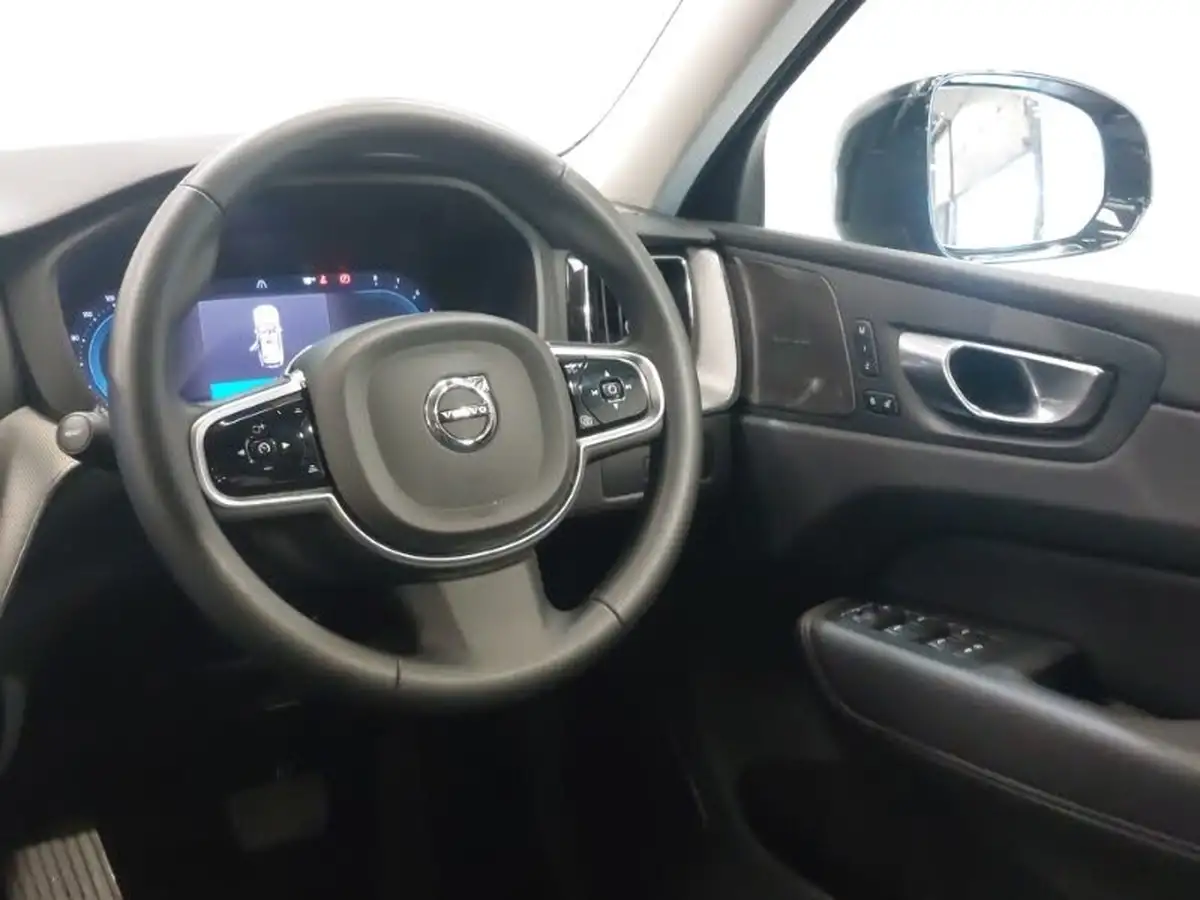 2023-volvo-xc60-20-b5-plus-big-10