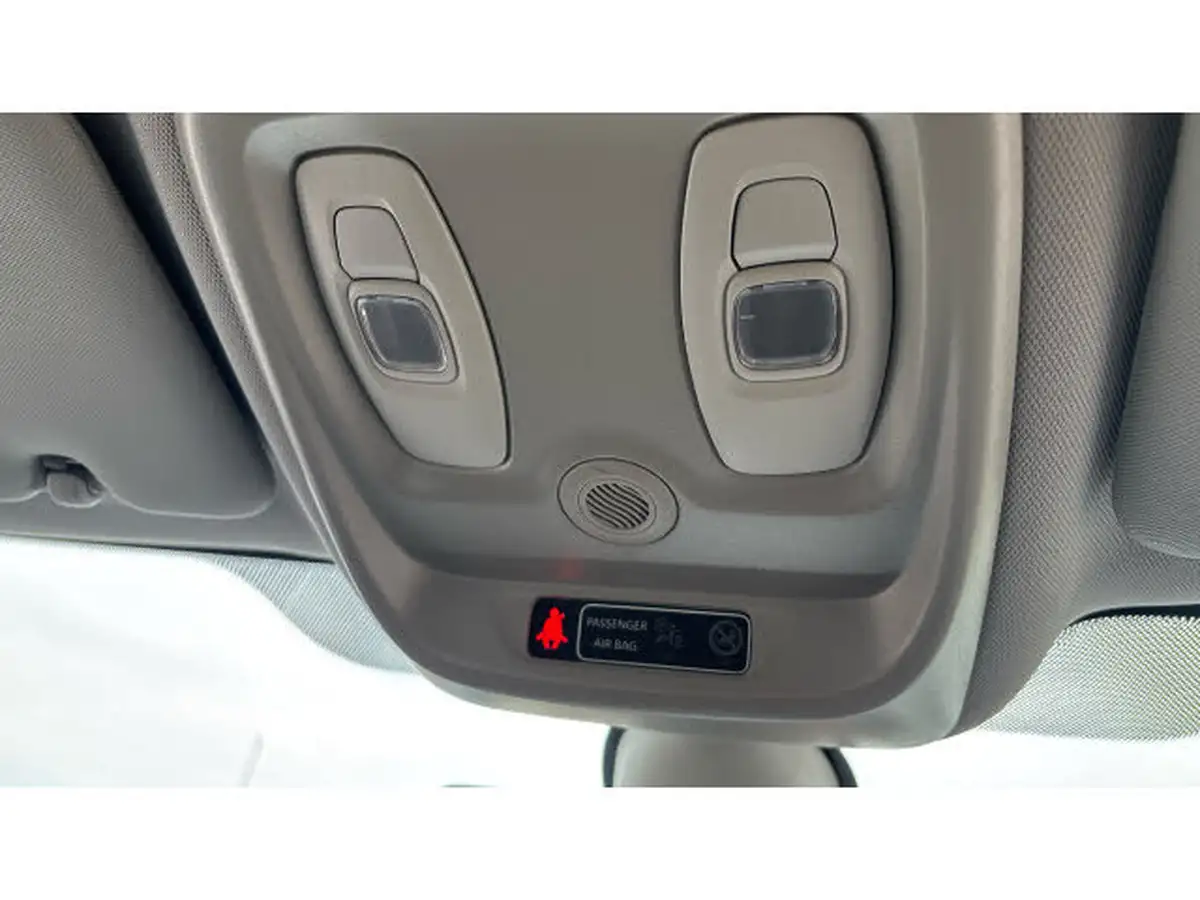 2019-renault-captur-09-tce-iconic-big-41