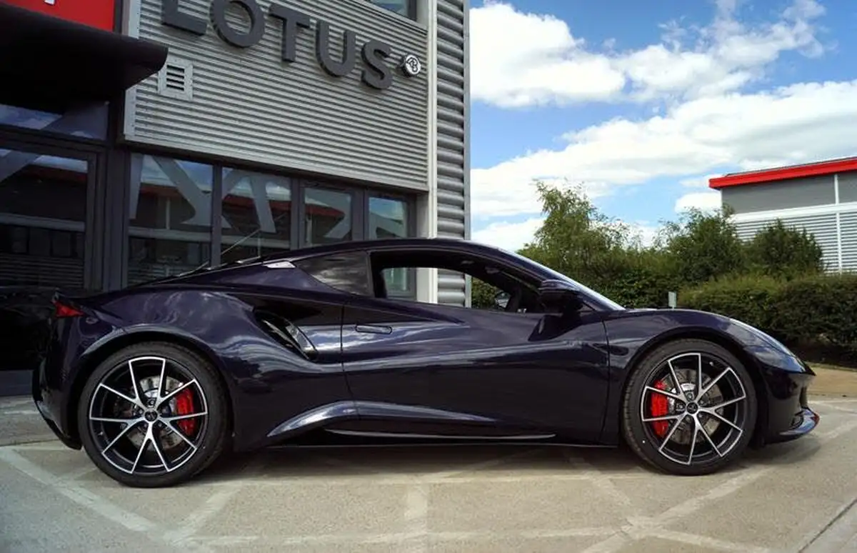 2025-lotus-emira-35-first-edition-v6-big-22