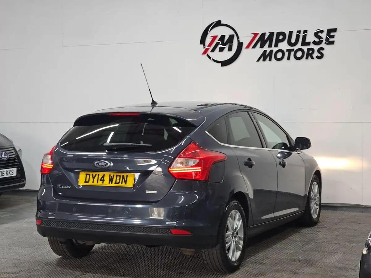 2014-ford-focus-10-titanium-navigator-scti-125ps-hatchback-big-5