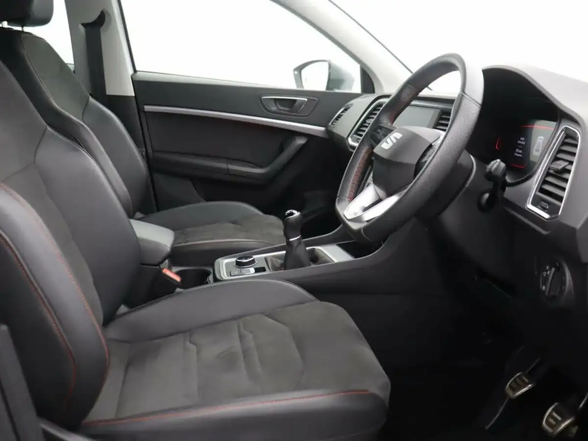 2024-seat-ateca-15-ecotsi-fr-big-30