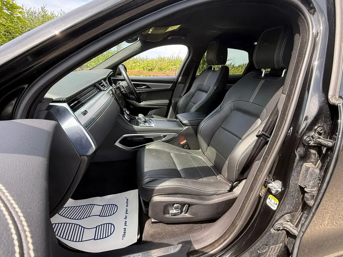 2022-jaguar-f-pace-20-p400e-r-dynamic-s-big-37