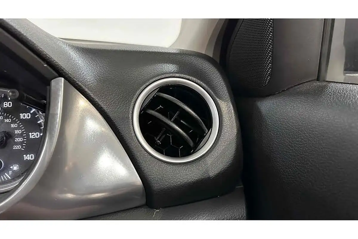 2018-suzuki-vitara-16-sz5-big-38