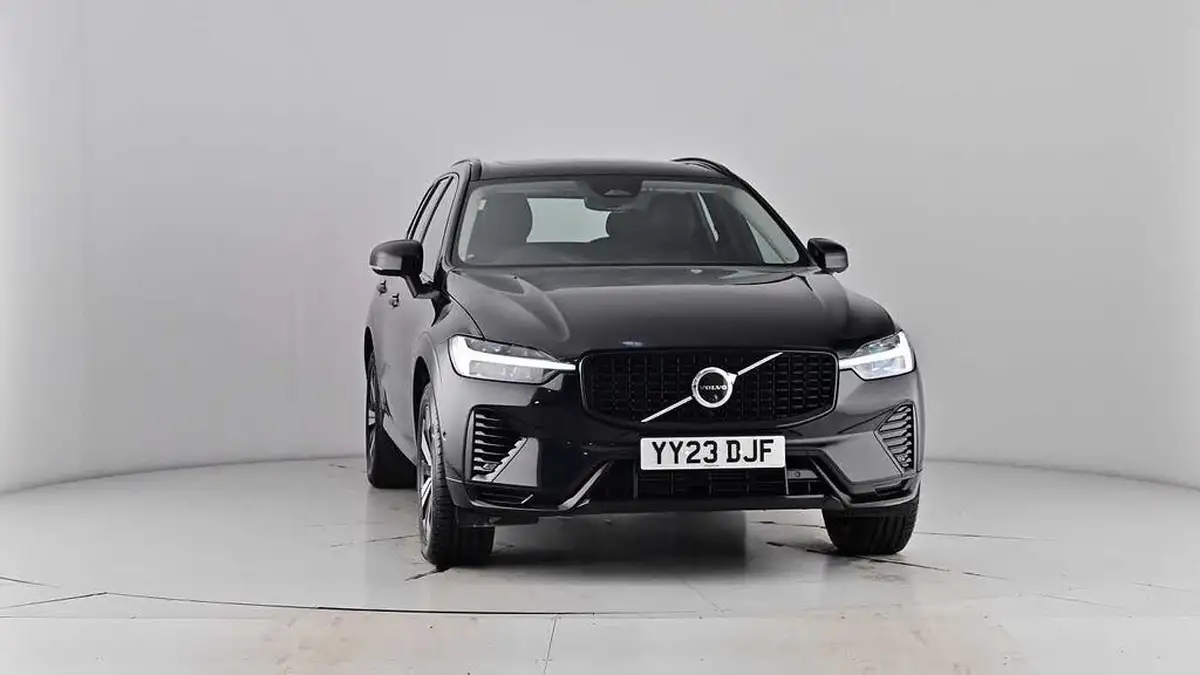 2023-volvo-xc60-20-b5-plus-big-53