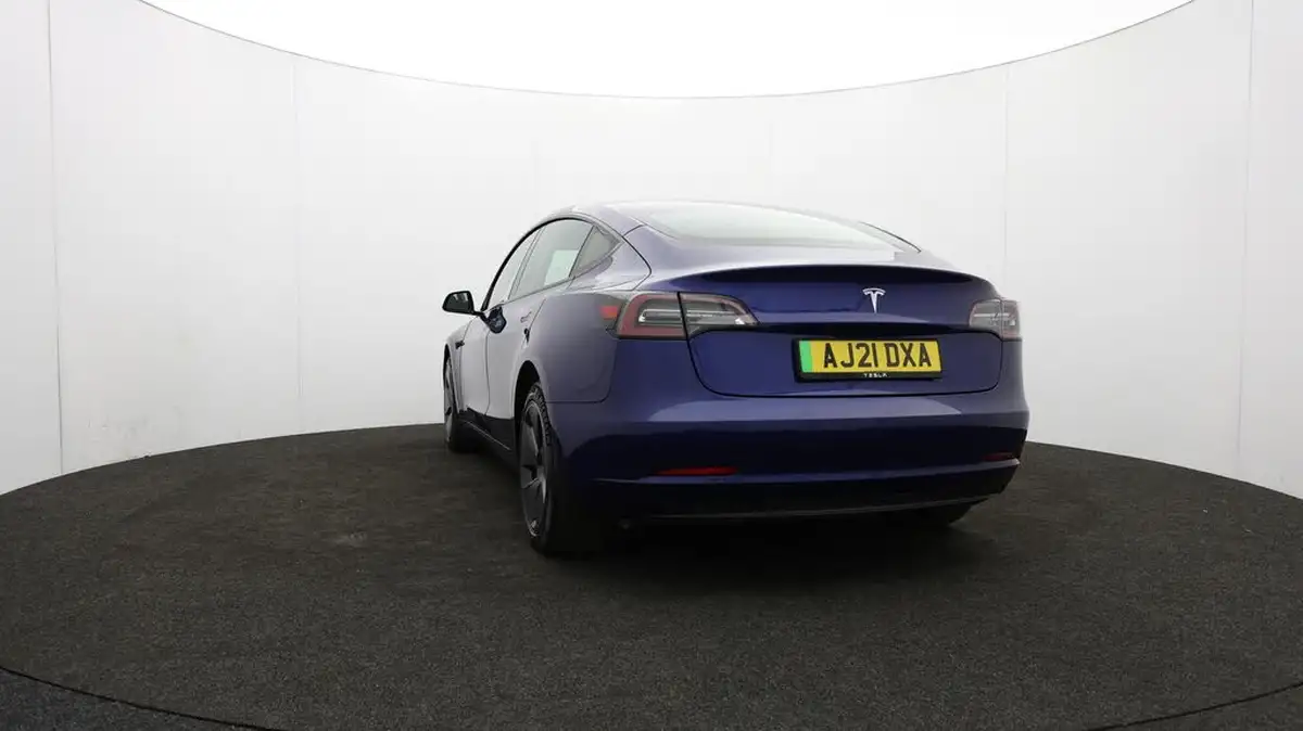 2021-tesla-model-3-e-standard-plus-big-9