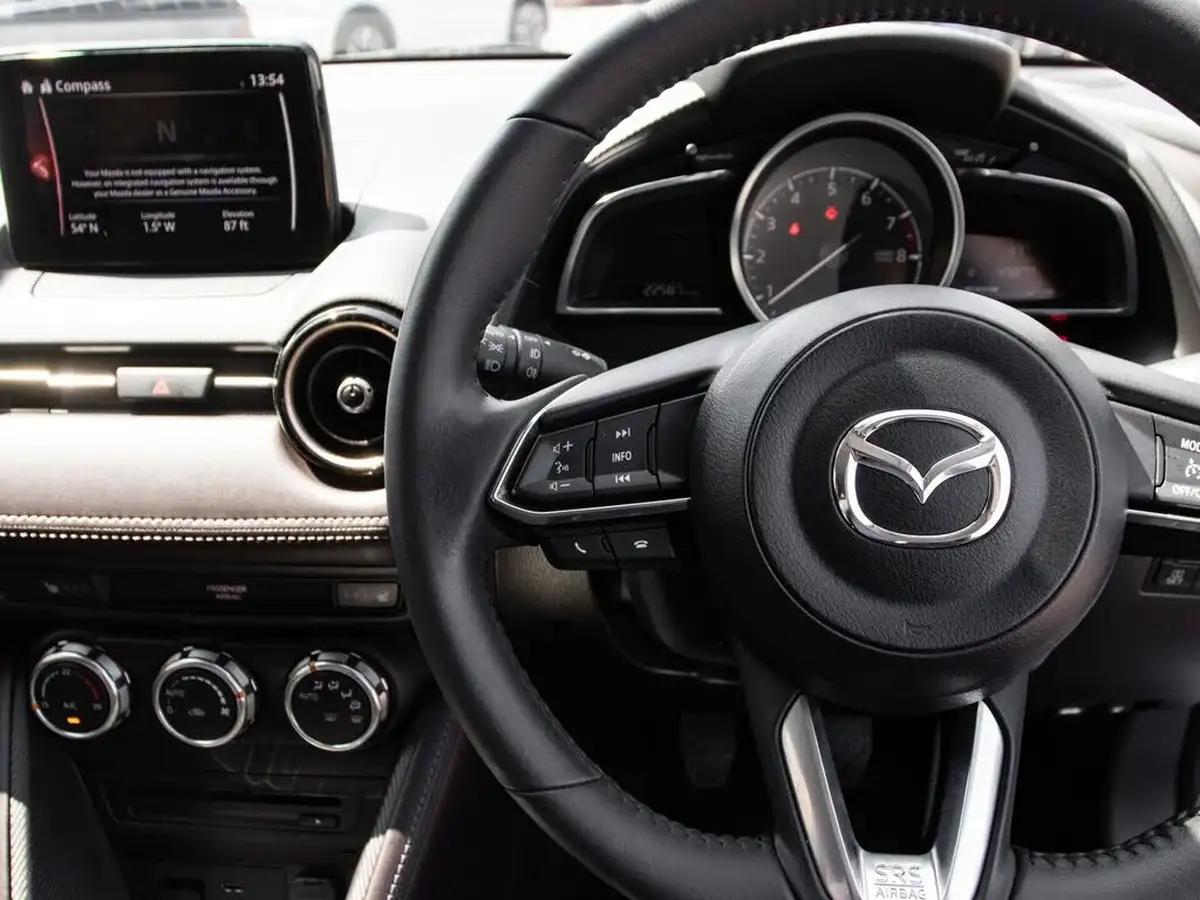 2019-mazda-mazda2-15-gt-sport-nav-115ps-big-19