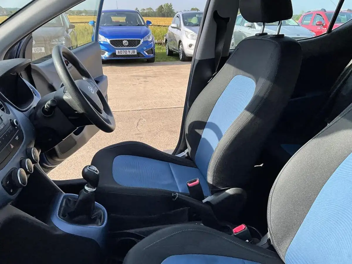 2017-hyundai-i10-10-se-big-49