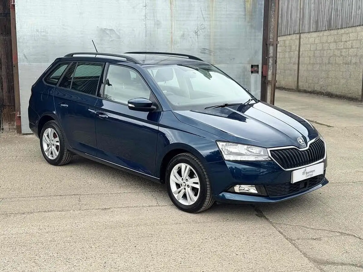 2021-skoda-fabia-10-tsi-se-95ps-estate-big-0