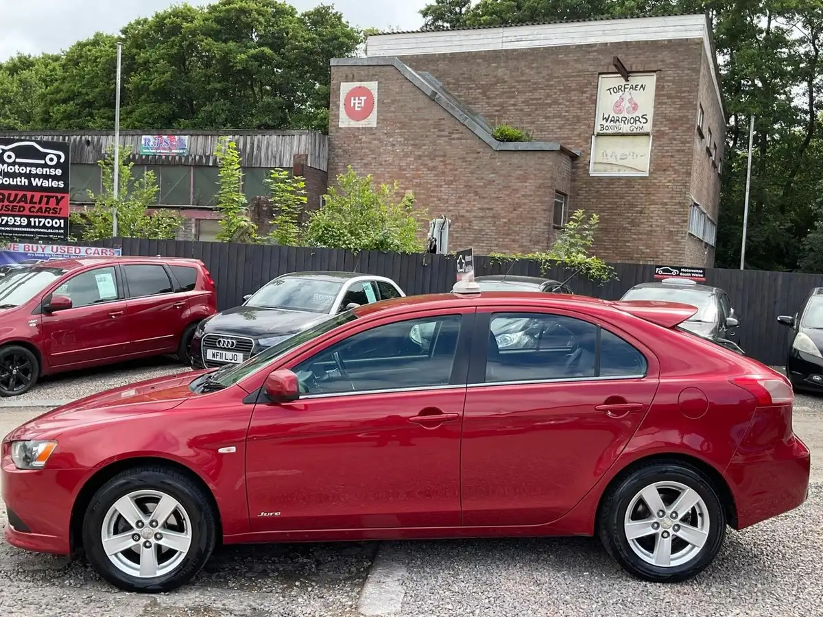 2011-mitsubishi-lancer-20td-juro-big-11