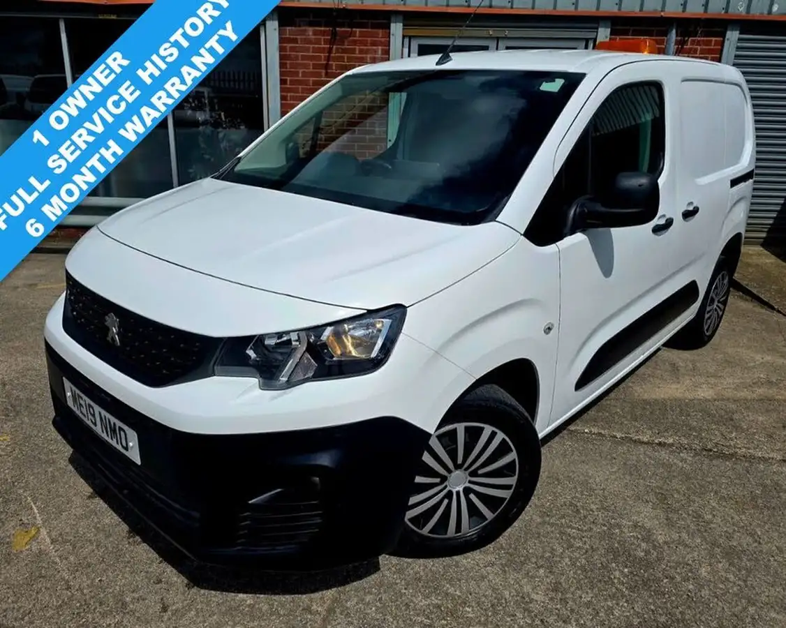 2019-peugeot-partner-15-bluehdi-1000-professional-100ps-eu6dt-panel-big-0