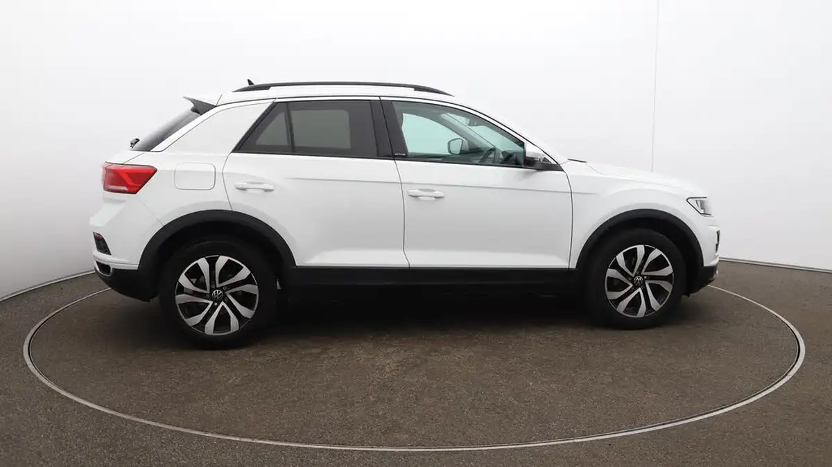 2021-volkswagen-t-roc-15-tsi-active-hatchback-5d-big-50