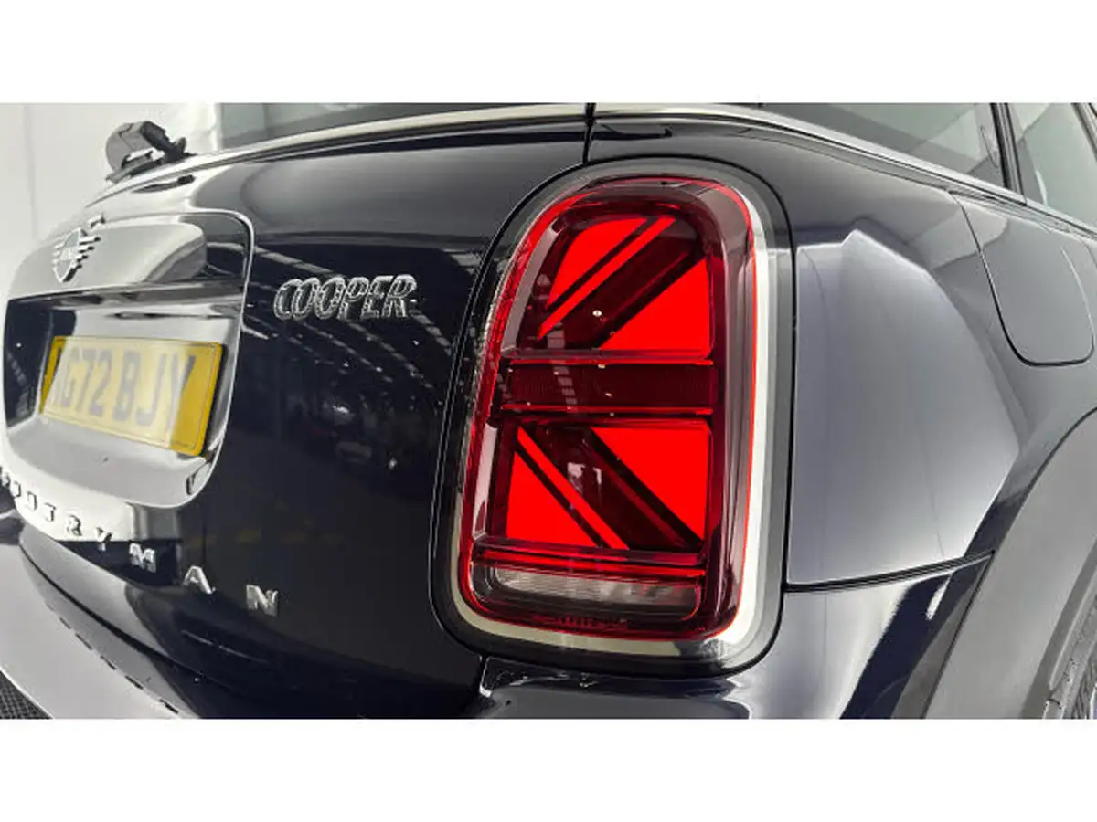 2023-mini-countryman-15-cooper-exclusive-premium-big-25