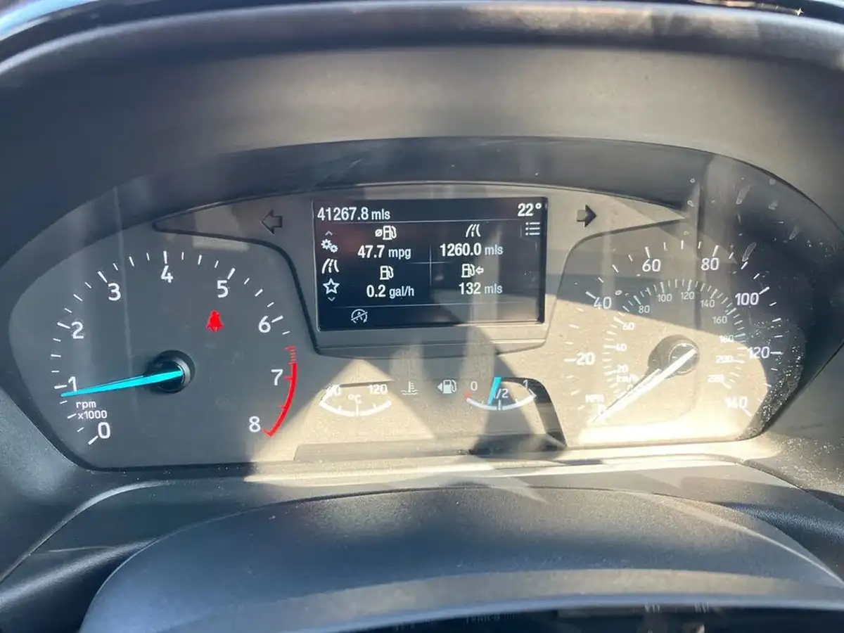 2021-ford-fiesta-10t-trend-100ps-5d-big-15