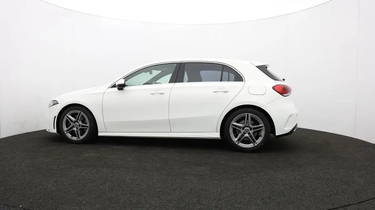 2019-mercedes-benz-a-class-20-a220-amg-line-hatchback-5d-big-73