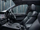 2020-porsche-macan-29-v6-turbo-small-40