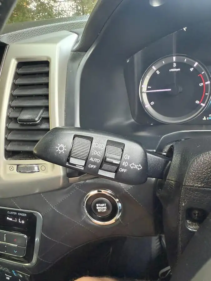 2018-kgm-ssangyong-rexton-22td-ultimate-big-71