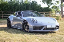 2022 Porsche 911 3.0 Targa 4 GTS PDK