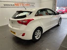 2017-hyundai-i30-16crdi-se-110ps-blue-drive-hatchback-small-10