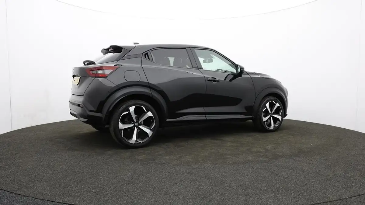 2021-nissan-juke-10-dig-t-tekna-big-36
